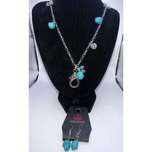 Paparazzi Jewelry Working Late Set Necklace Earrings Turquoise Silver Lanyard